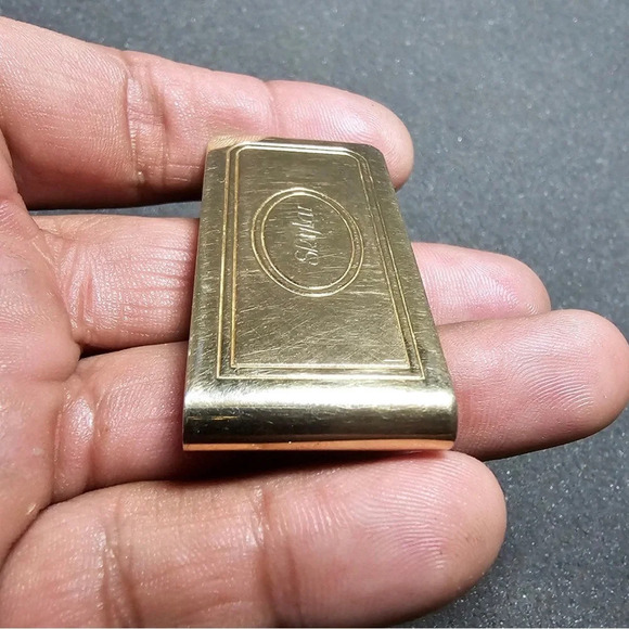 Vintage Gold Tone Money Clip Engraved "SKYLAR" 2" × 1" Unbranded - Picture 5 of 8